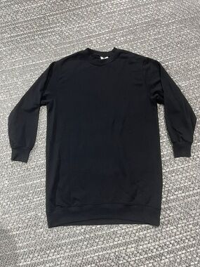 H&M | Oversized Black Crewneck Sweater Dress